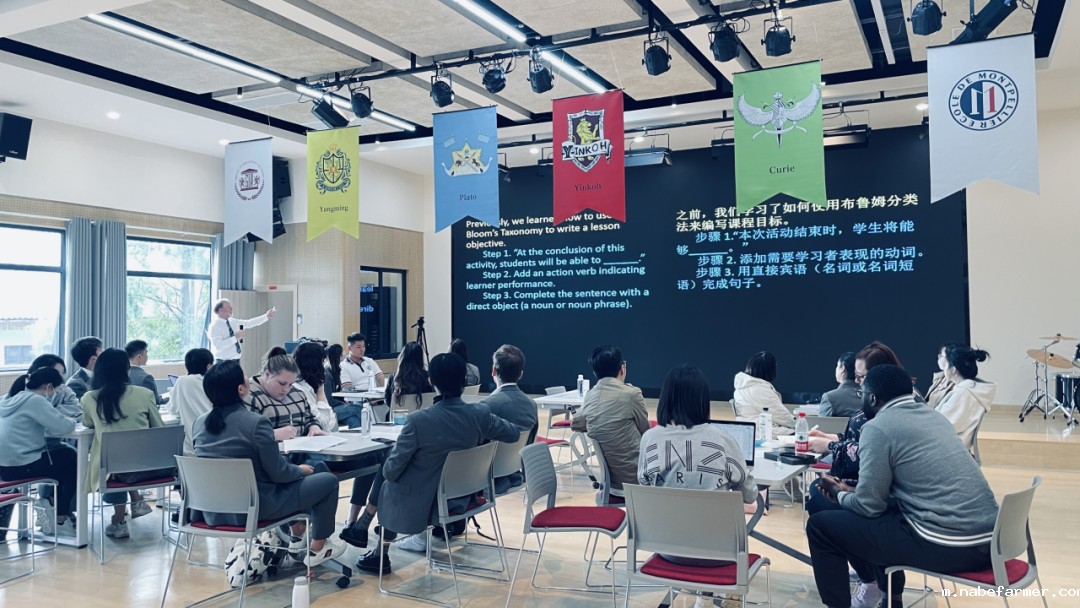 How do MISers learn and live丨10月第四周,MIS的学生如何学习和生活?