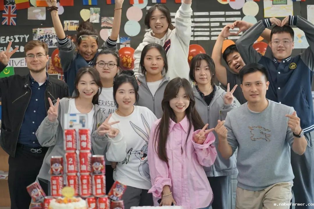 中国区单科第一!为明国际部2023届学子录取喜报!