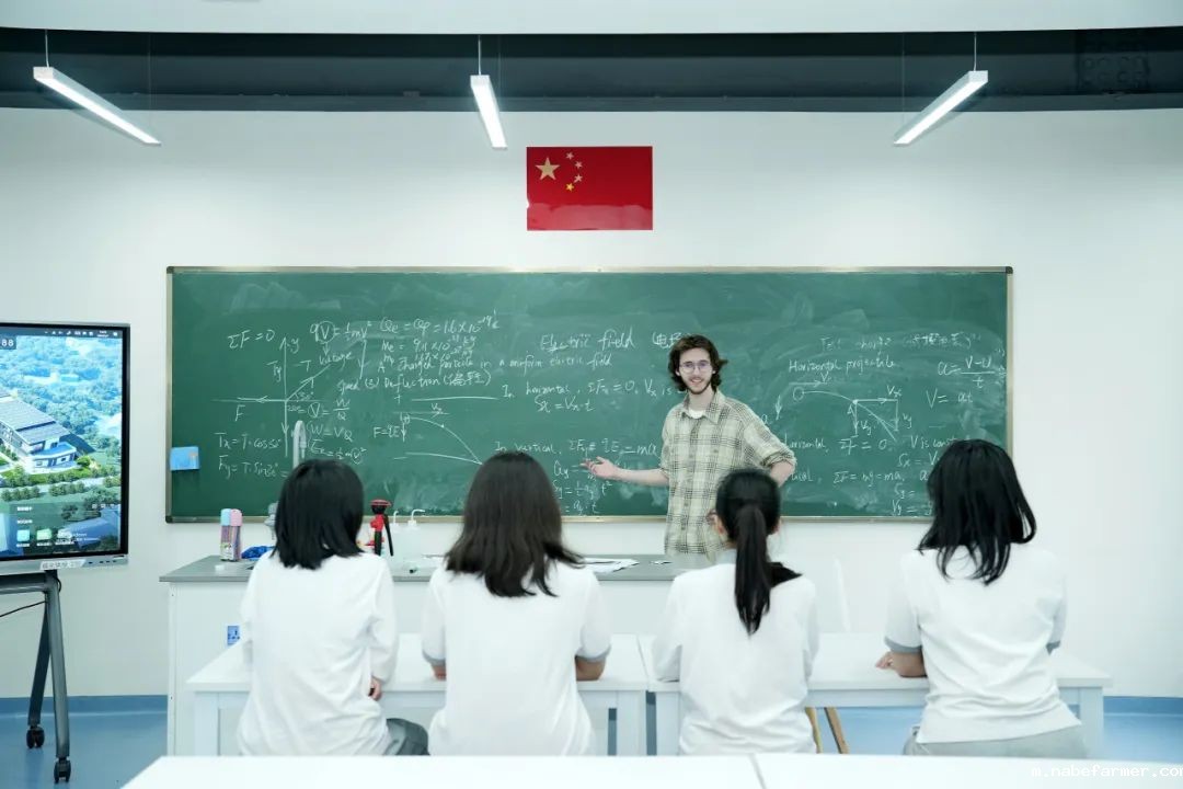 Enrollment is in Progress丨招生简章——欢迎入读成都蒙彼利埃外籍人员子女学校