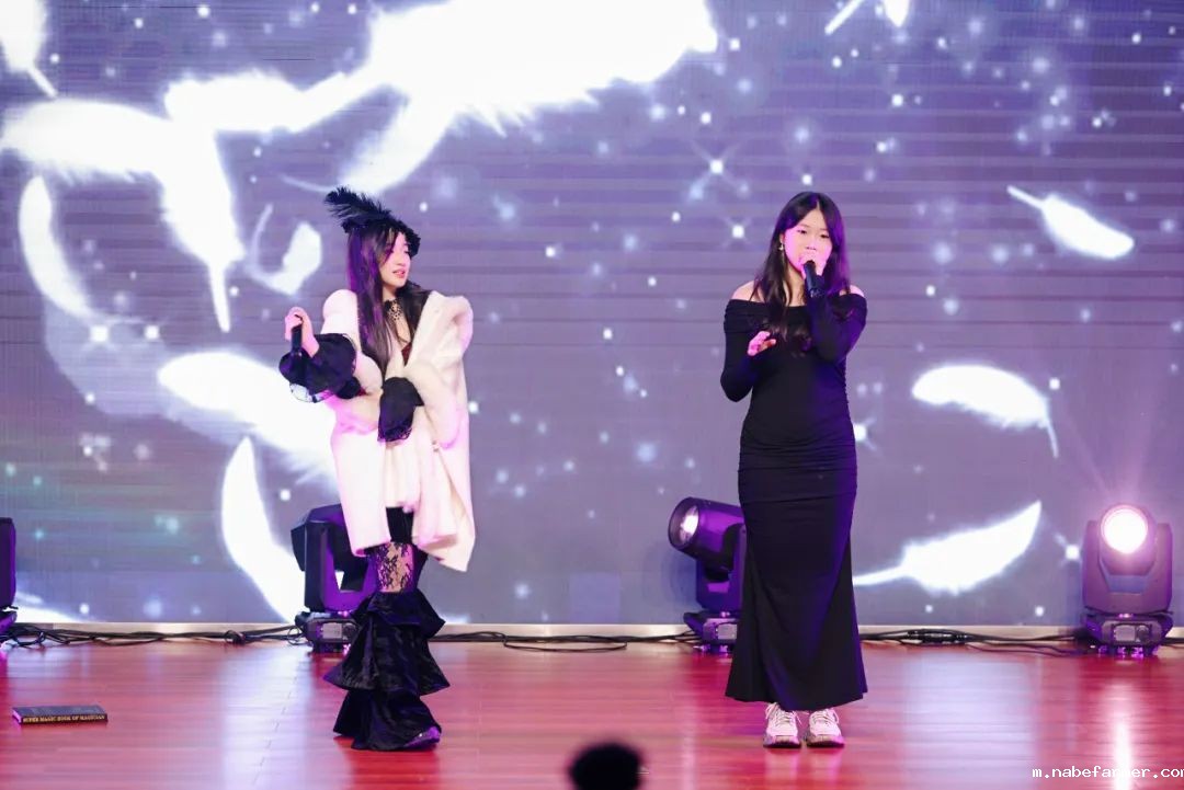 “跃动音符 绘梦时光”音乐会成功举办 | 青春以歌,师生共铸美好回忆