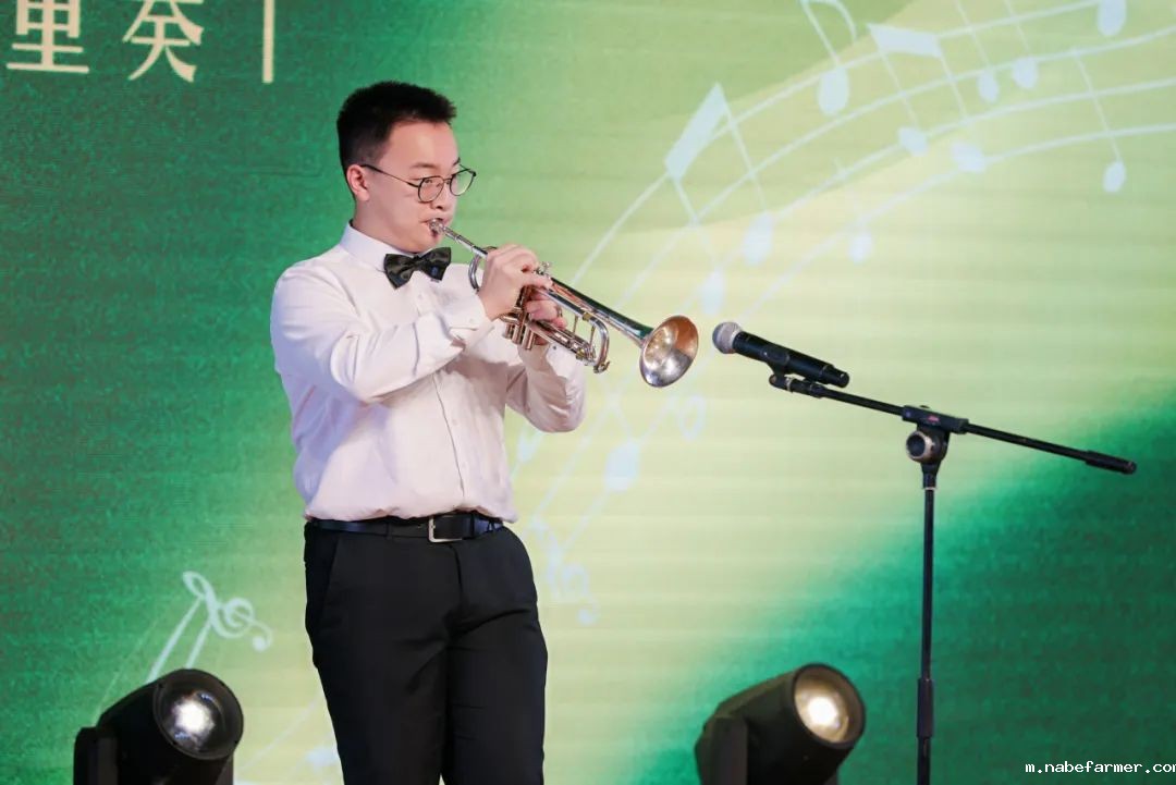 “跃动音符 绘梦时光”音乐会成功举办 | 青春以歌,师生共铸美好回忆