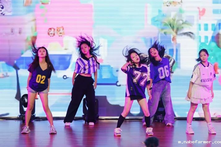 “跃动音符 绘梦时光”音乐会成功举办 | 青春以歌,师生共铸美好回忆