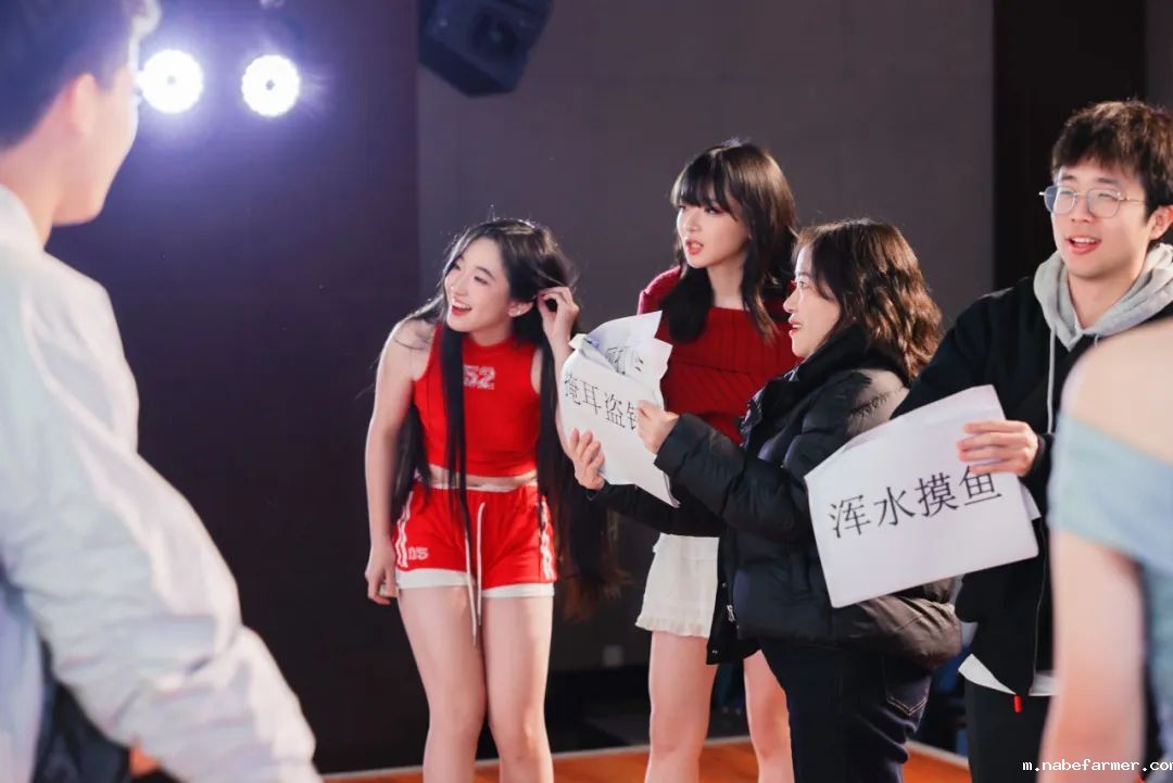 “跃动音符 绘梦时光”音乐会成功举办 | 青春以歌,师生共铸美好回忆