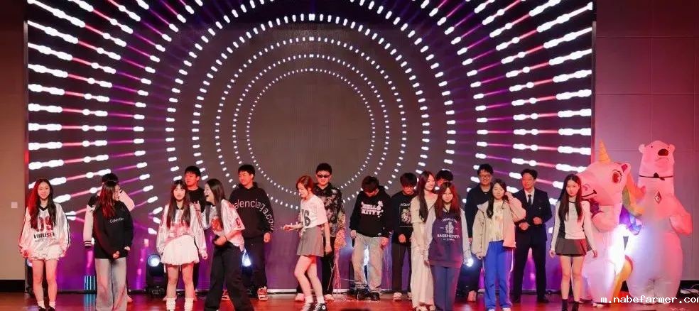 “跃动音符 绘梦时光”音乐会成功举办 | 青春以歌,师生共铸美好回忆