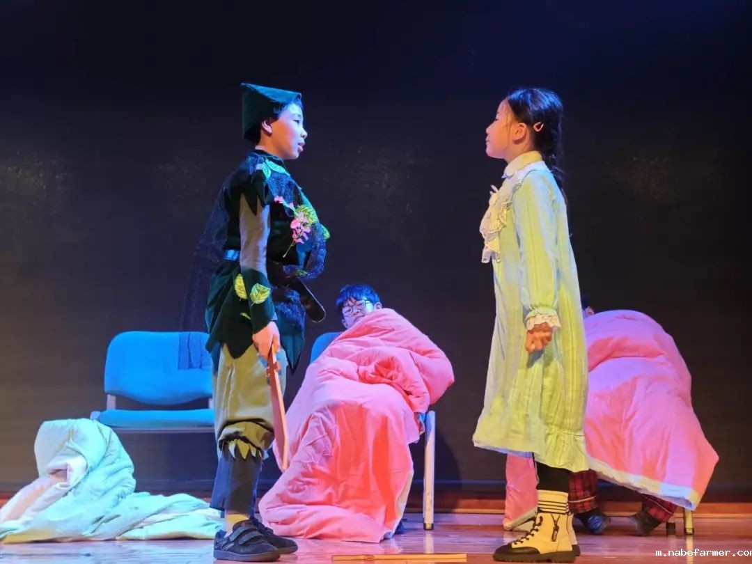 我们永不长大,小学部上演《小飞侠彼得潘》啦!