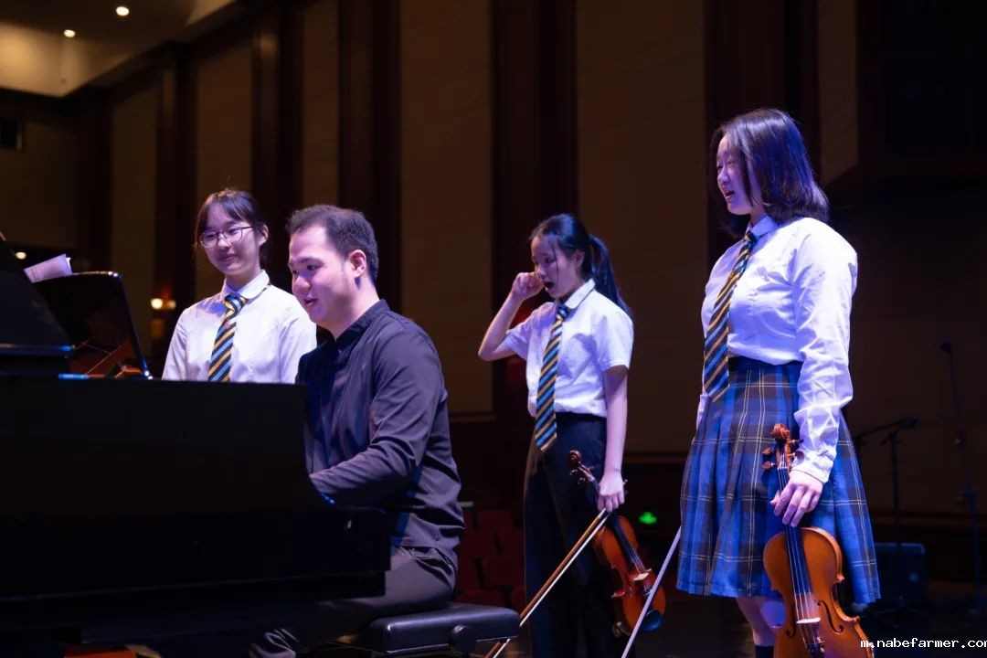 课间咖啡:被BBC提名的音乐教研组长