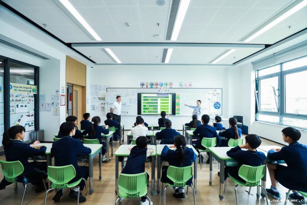 【2025冬令营】武汉爱莎文华小学冬令营开营啦!