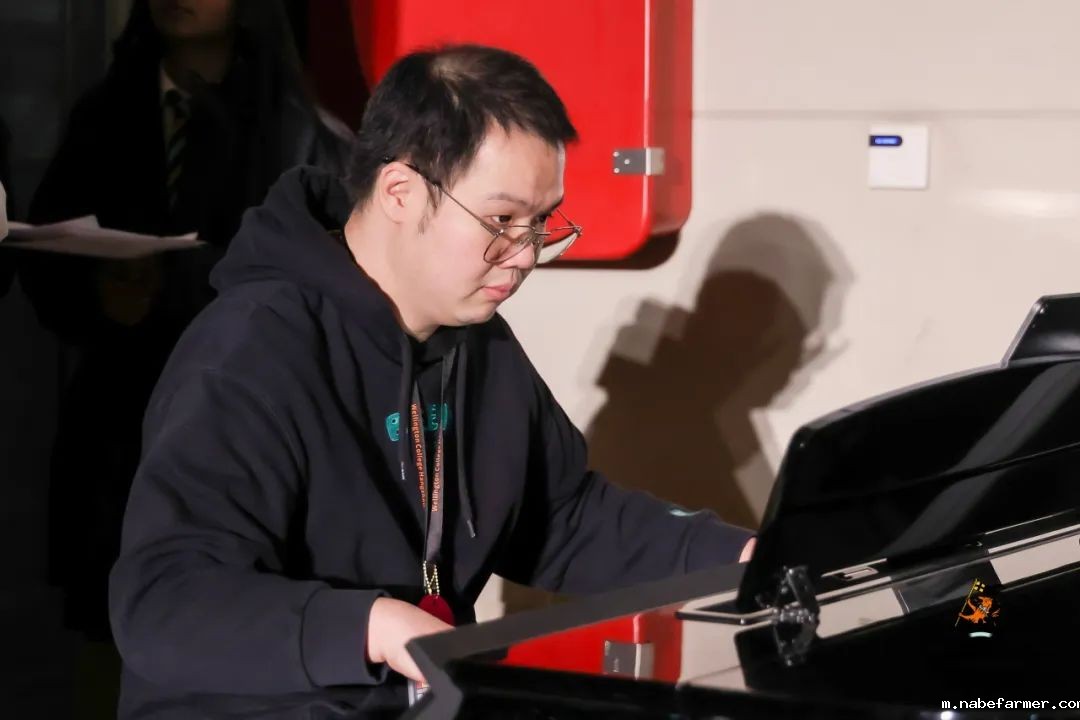 课间咖啡:被BBC提名的音乐教研组长