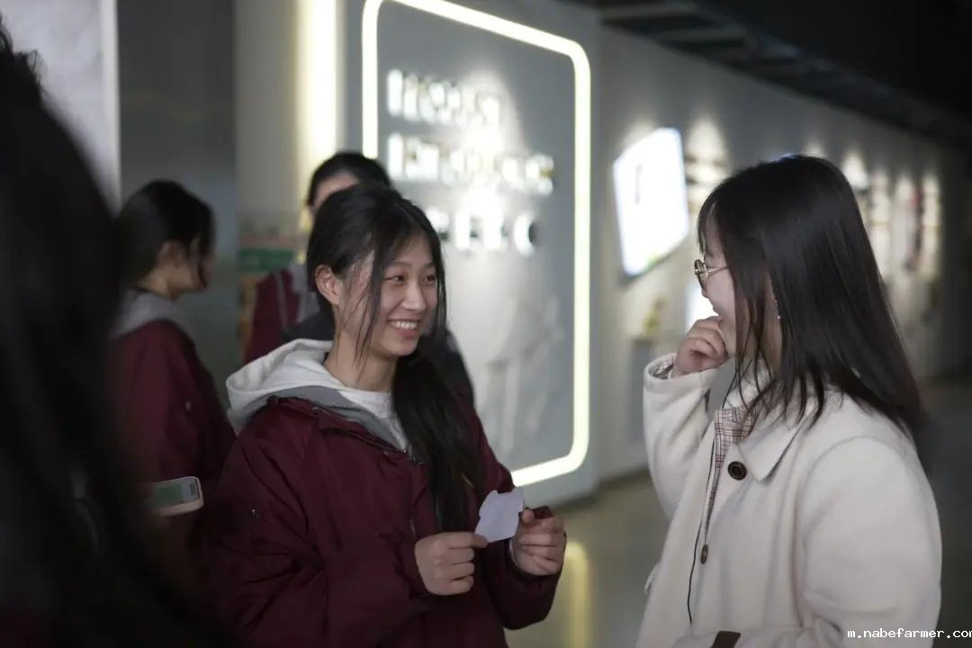 不一样的商务课程丨探秘成都丰科菌菇生产,领略现代农业魅力