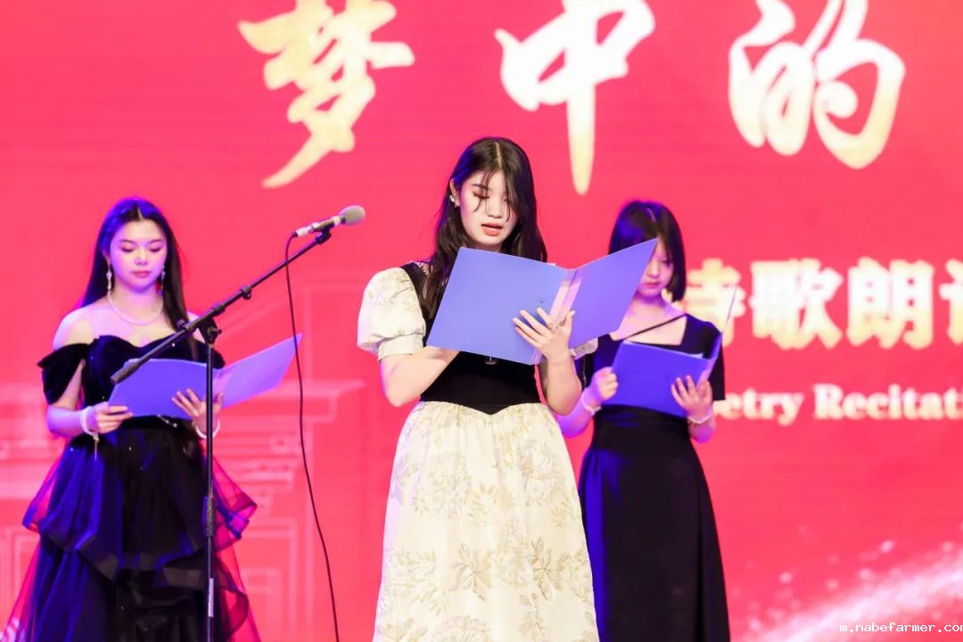 2025届成人礼暨毕业典礼丨星河路远,此去乘风