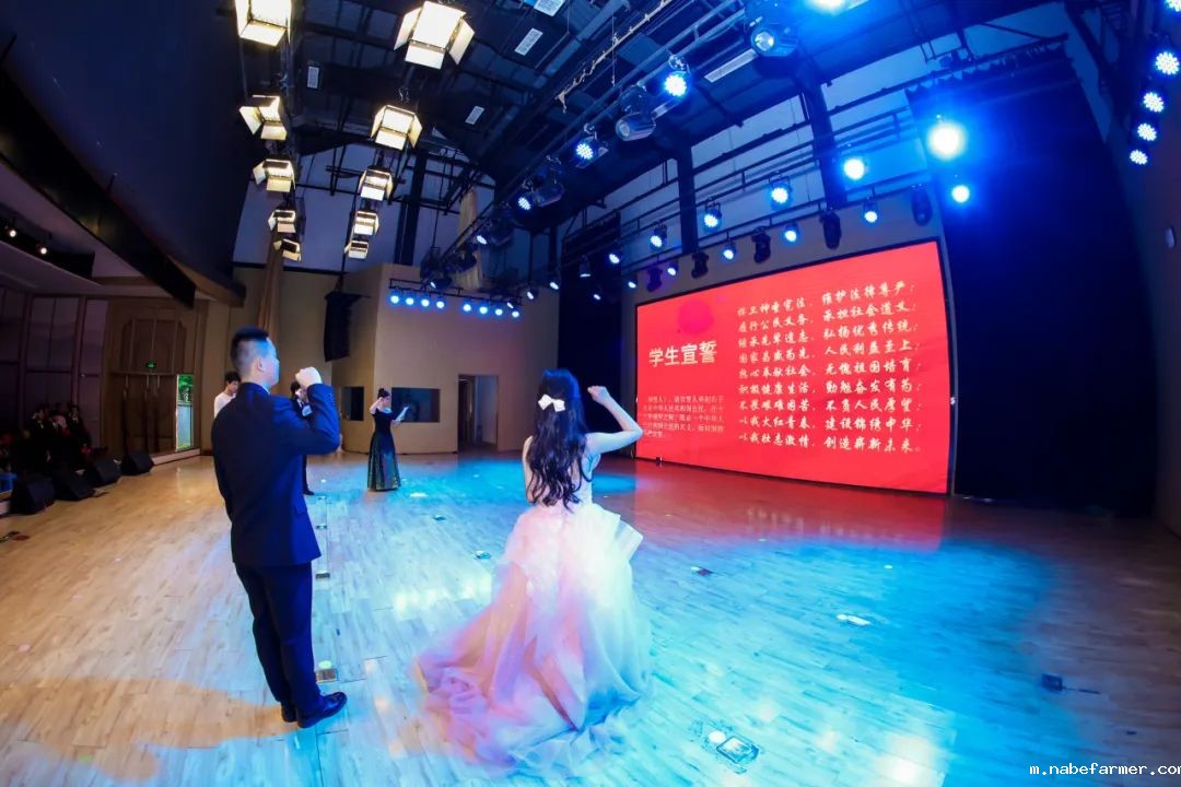 2025届成人礼暨毕业典礼丨星河路远,此去乘风