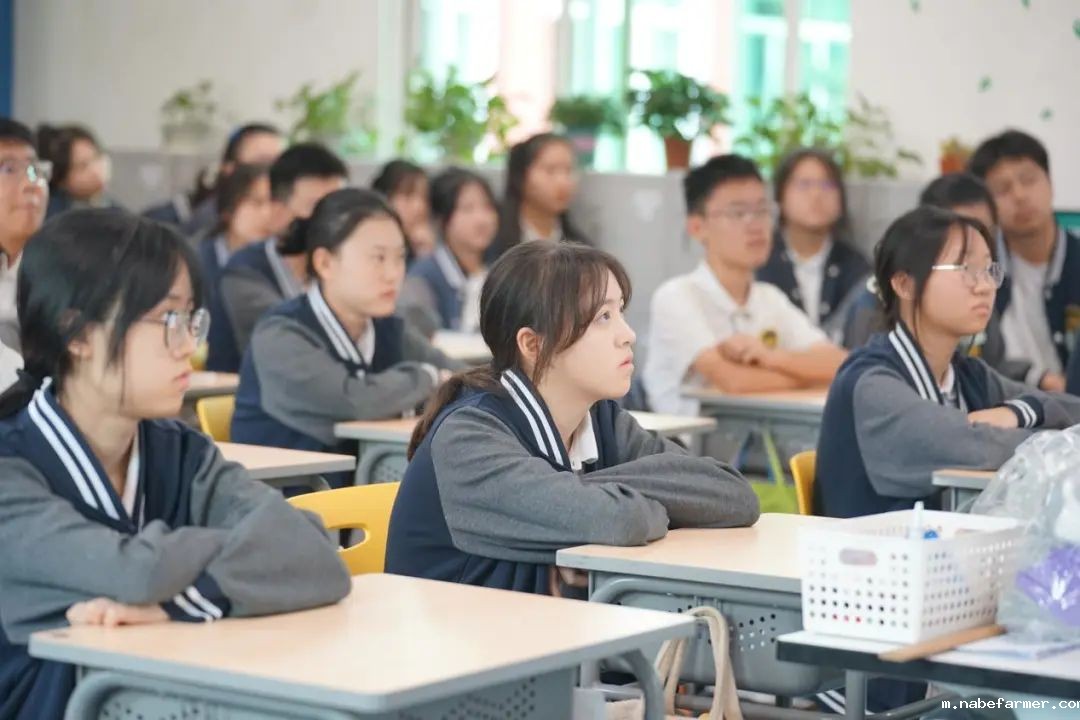 升学规划丨昆士兰大学招生官到访成都为明学校！