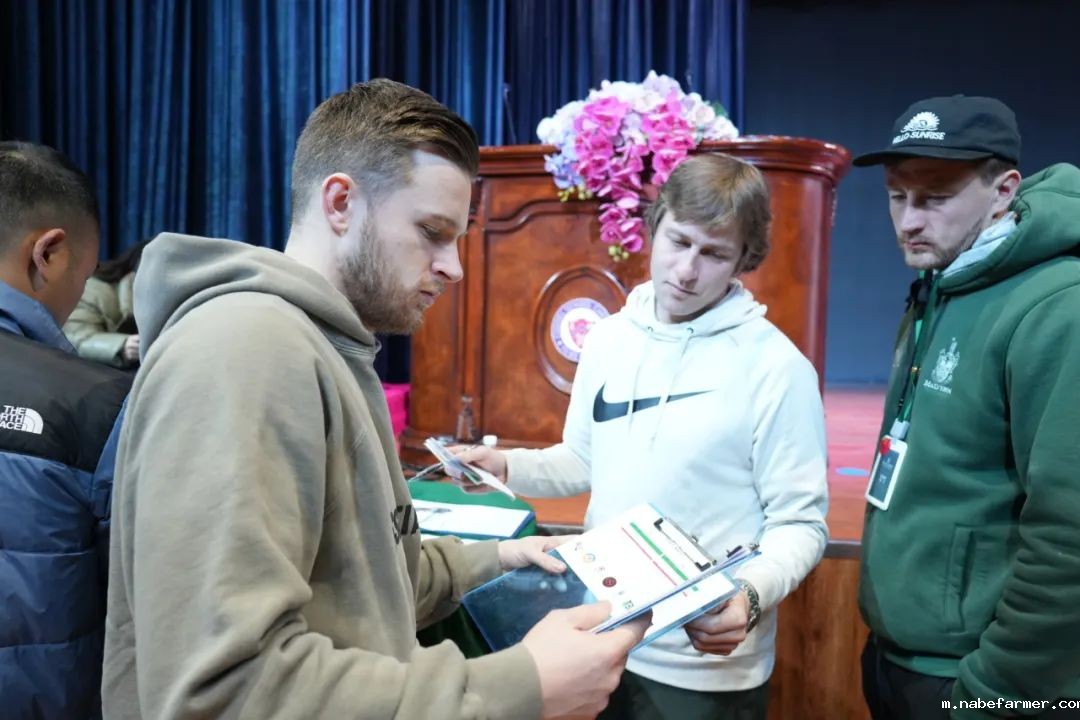 【CISA战报】乒乓球双打锦标赛，巅峰之战一触即发，我校学子再度问鼎冠军！