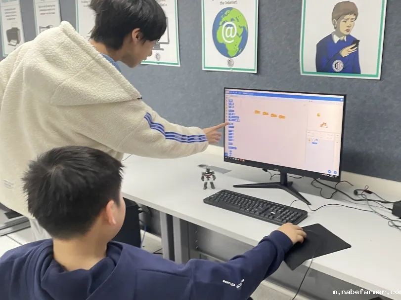 How do MISers learn and live丨3月第三周，MIS的学生如何学习和生活？