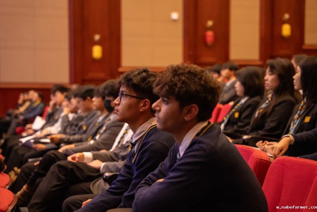 2025大学展｜向世界，开启你的C位时刻！