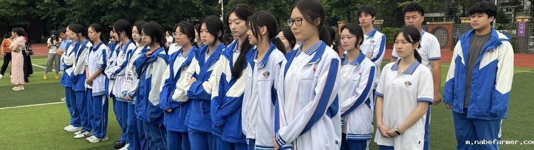 我们开学啦！执青春之笔，书写梦想新程